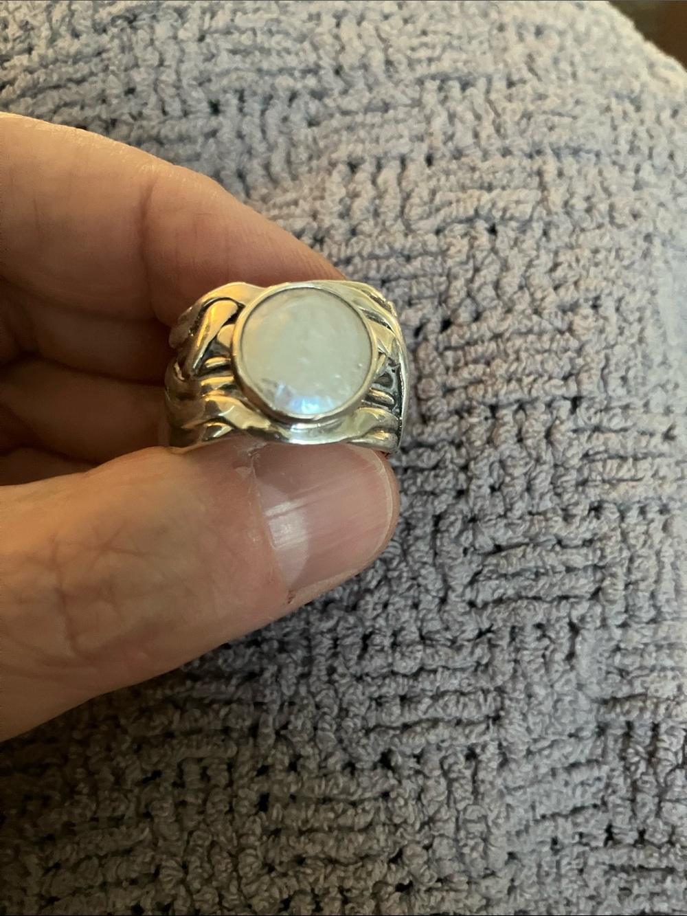 Silpada Silver Ring with Iridescent Moonstone - Picture 13 of 13